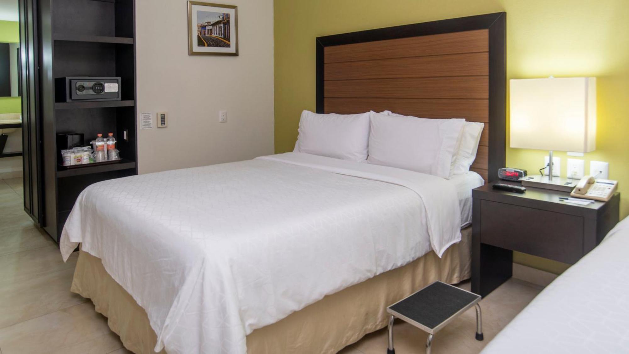 Holiday Inn Express Xalapa By Ihg Exterior foto
